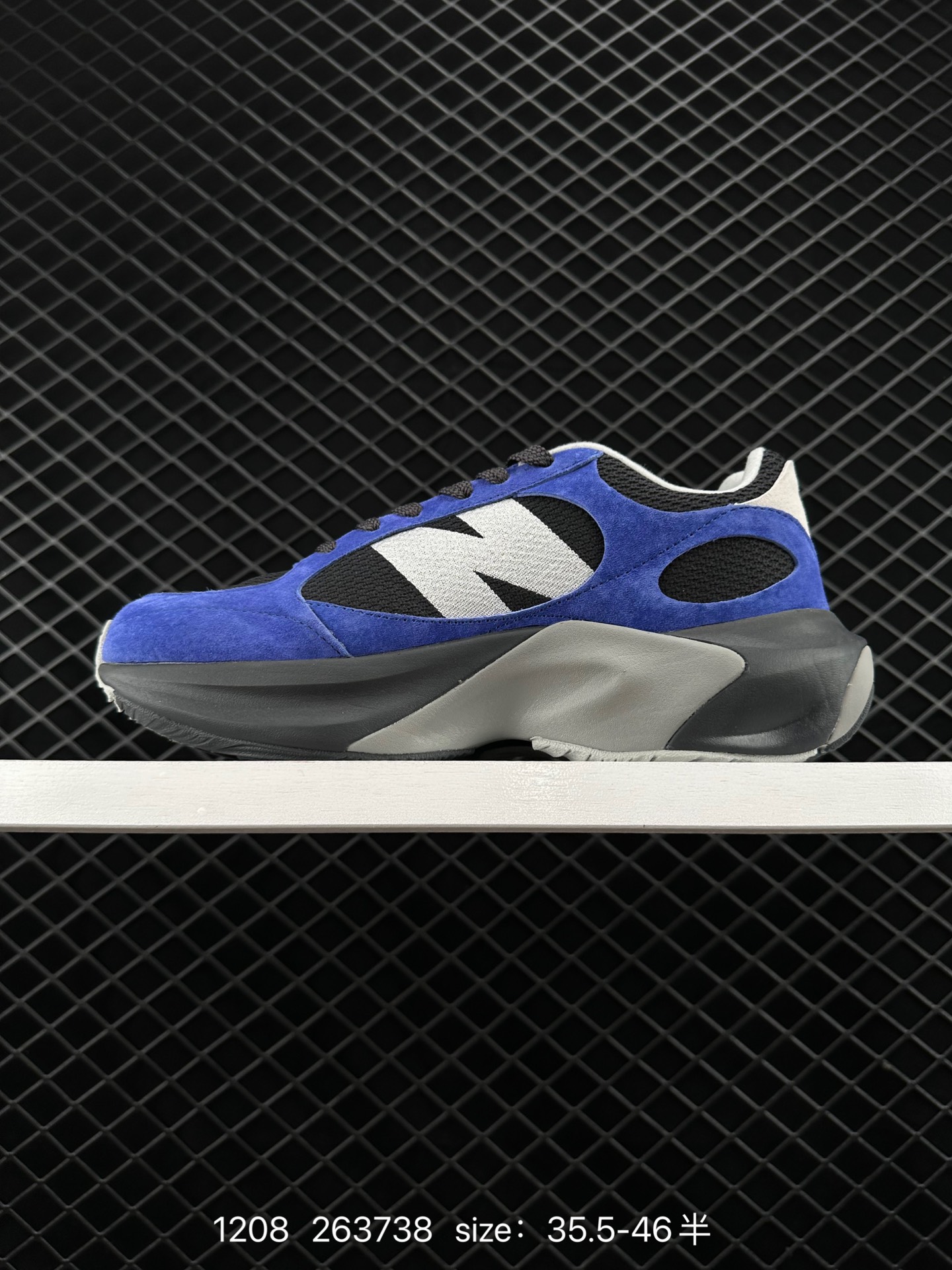 New Balance Warped Runner